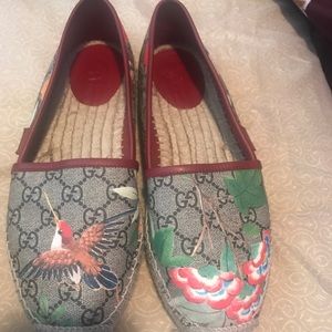 Gucci flats size 8.5